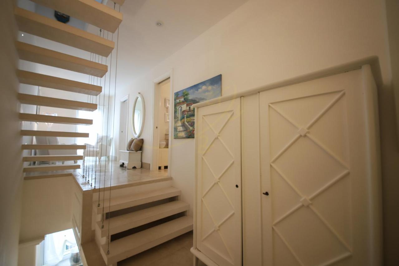 דירות מונופולי Td Dimora Arcadia With Breathtaking Sea View מראה חיצוני תמונה